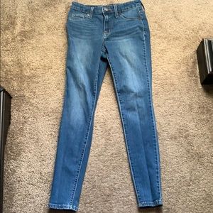 Universal thread high rise jeggings